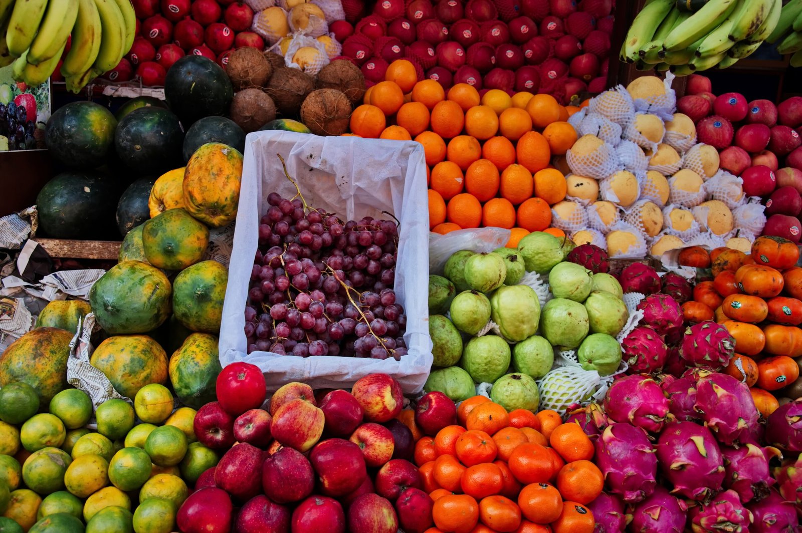 Fresh organic fruits Pakistan own orchard no wax